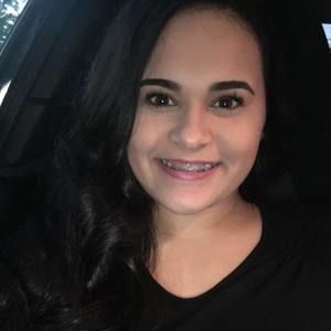 Meet your Posher, Leanne